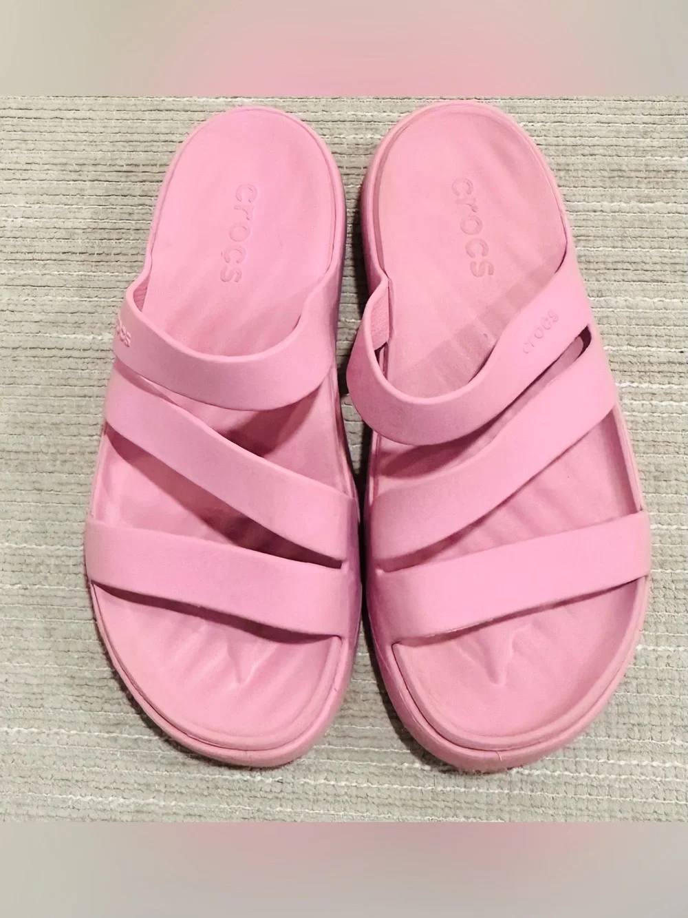 Crocs Getaway Strappy Sandals Pink Women’s Size US 7 / EU 37-38 Waterproof Slide